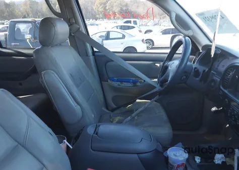 2001 Toyota Sequoia Sr5 V8 из США, поврежденный, VIN 5TDBT44A71S019928